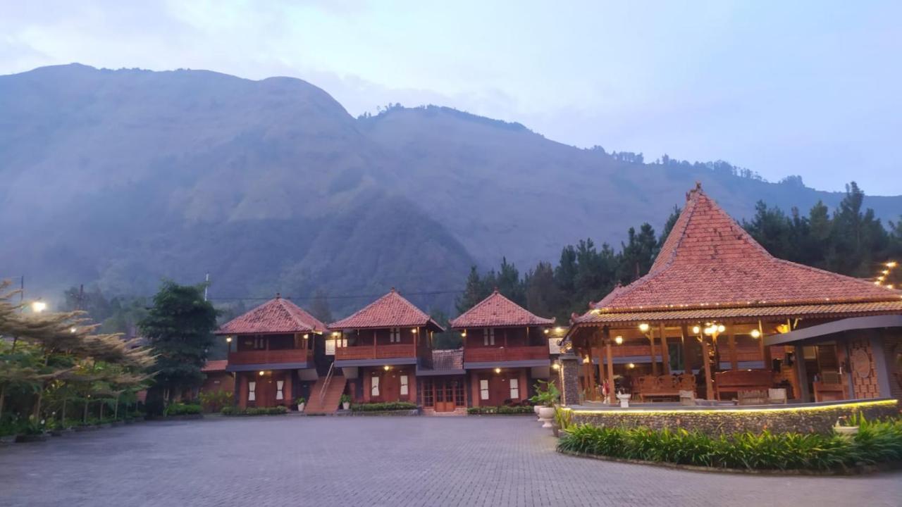 Joglo Kecombrang Bromo Hotell Ngadisari Exteriör bild